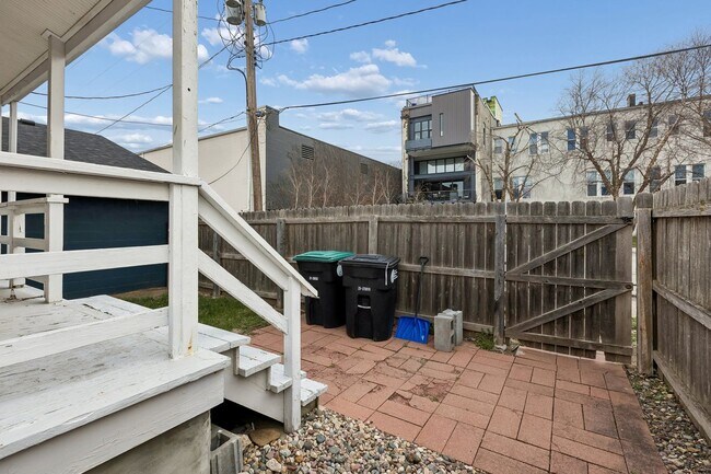 Photo - Next to Dog Bar! House