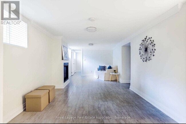 Photo du bâtiment - 669 Indian Rd