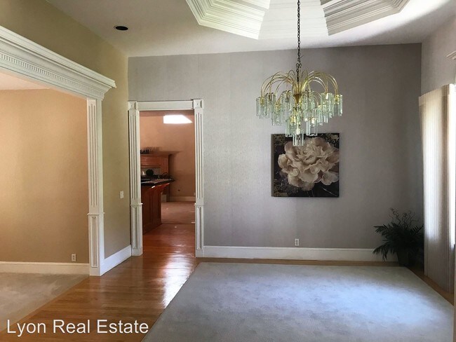 Foto del edificio - 5 br, 4 bath House - 124 Tomlinson Drive