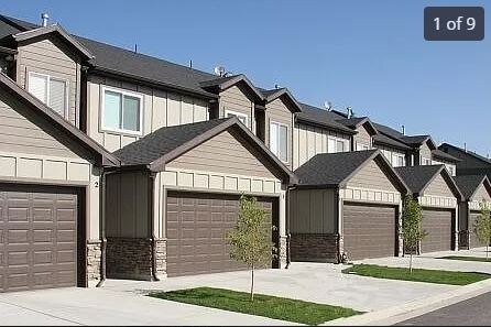 Building Photo - 3417 S Kenna Ln