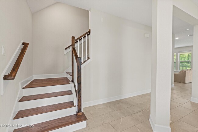 Building Photo - 11221 Strategy Ct