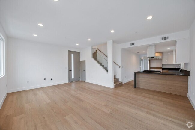 Building Photo - 12673 9th St