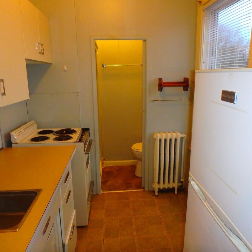 Primary Photo - 99 Webster Street - 2R