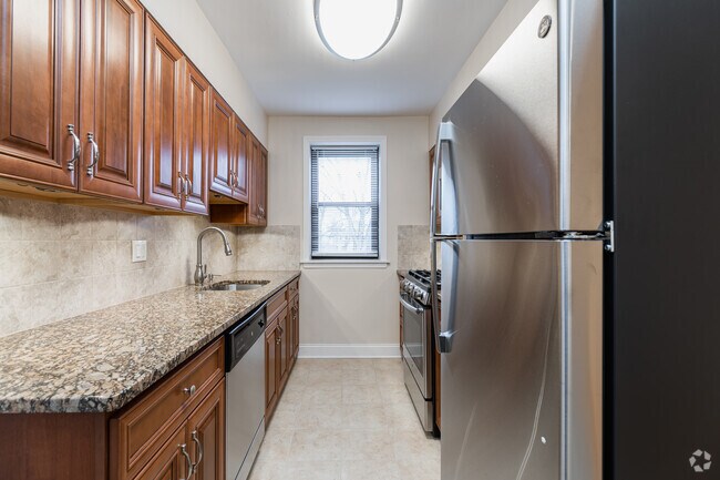 Kitchen - Englewood Village, LLC