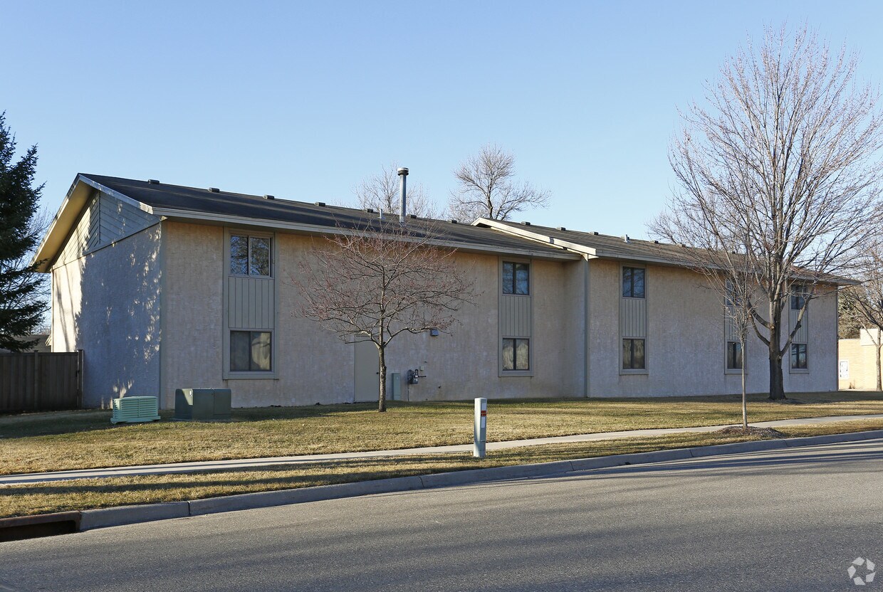 Building Photo - 4747 124th St W