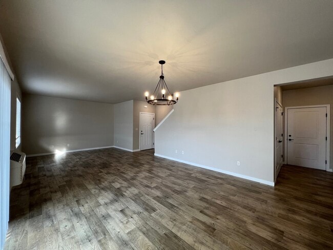 Building Photo - Prairiewater Place