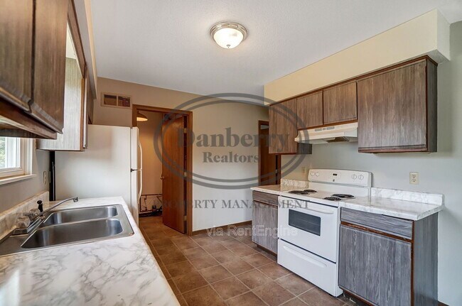 Foto del edificio - 3540 Willow Run Dr