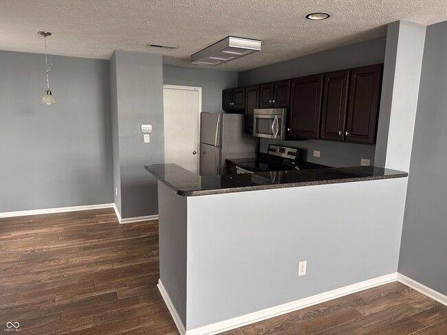 Building Photo - 7622 Harbor Dr