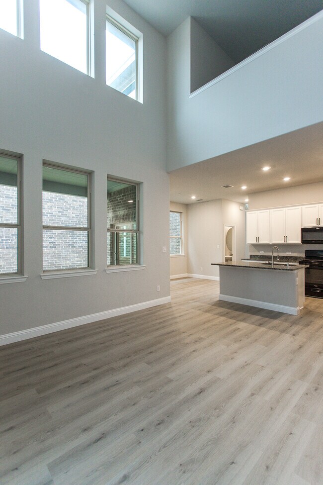 Foto del edificio - 7504 Palisades Dr