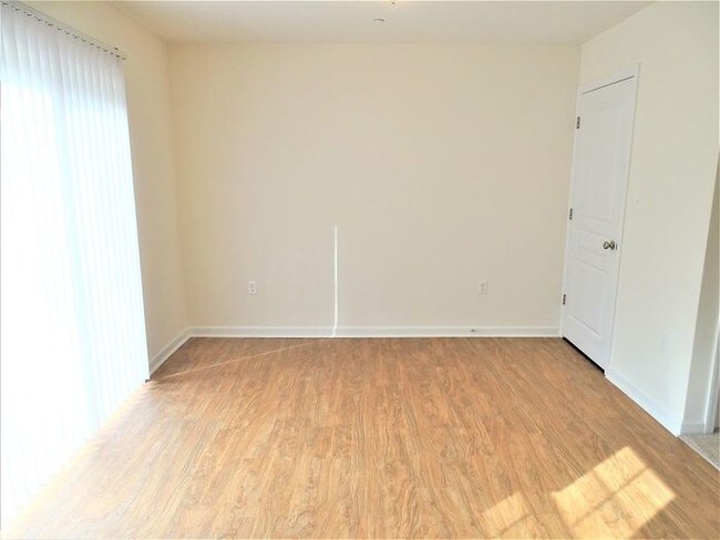 Foto del edificio - 169 Erin Ct