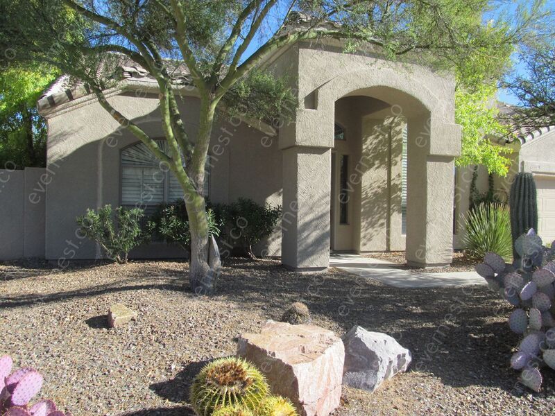 Primary Photo - 170 W Milbrae Springs Dr