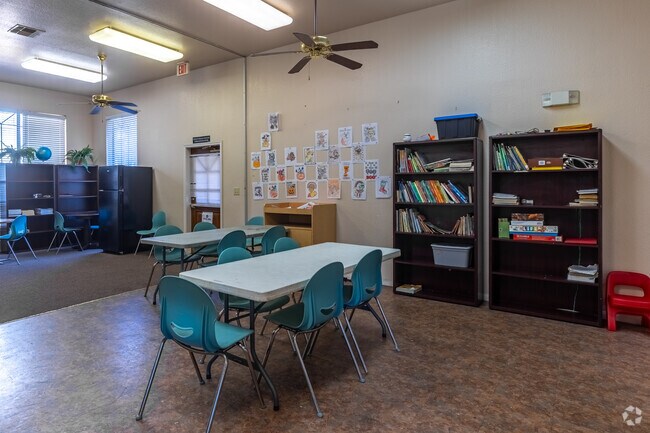 Programa extraescolar - Trailside at Trinity Forest