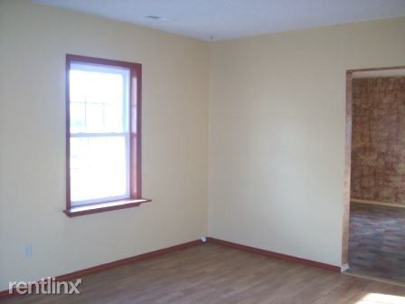 Foto del edificio - 3 br, 1 bath House - 1702 N Oak Grove Ave
