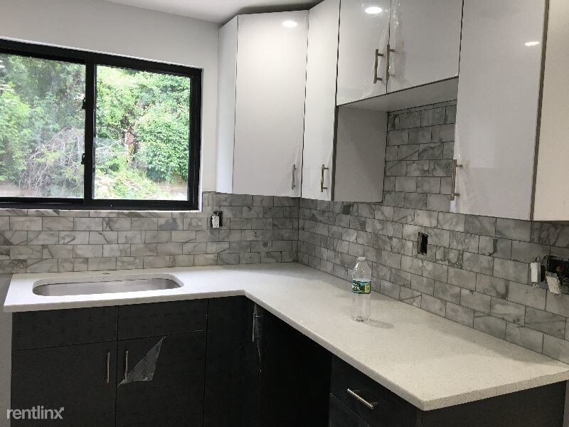 Primary Photo - 3 br, 2.5 bath House - 2428 Morgan ave