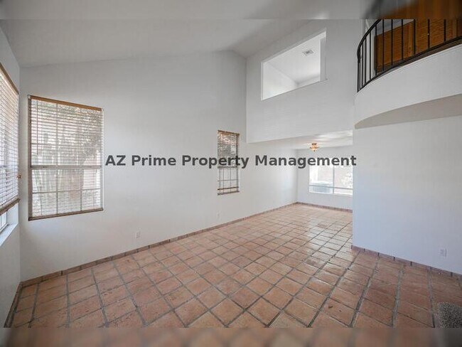 Foto del edificio - 489 W Carmen St