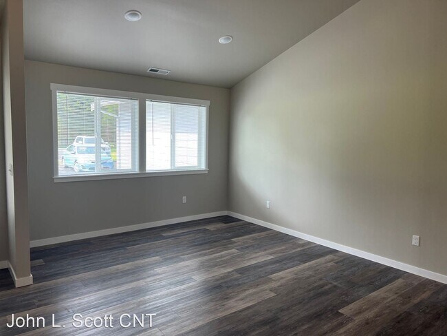 Building Photo - 3 br, 2.5 bath House - 9010 Davis Rd.