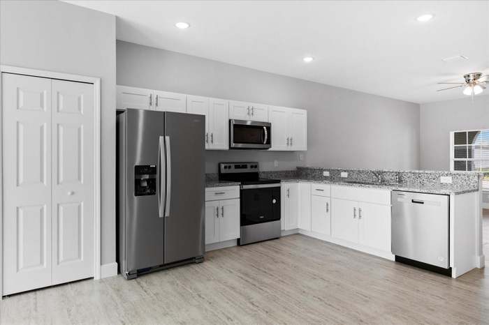 Foto principal - 336 Caen Ct