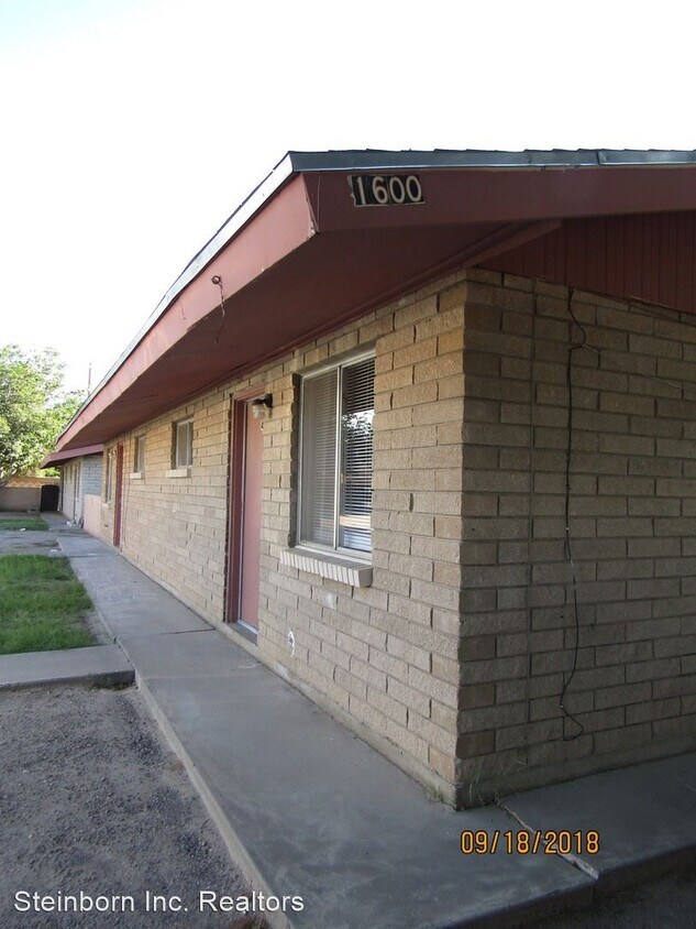 Primary Photo - 1600 Wyoming Ave