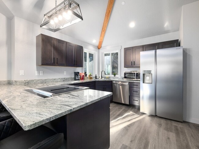 Building Photo - 4711 Red Tail Dr
