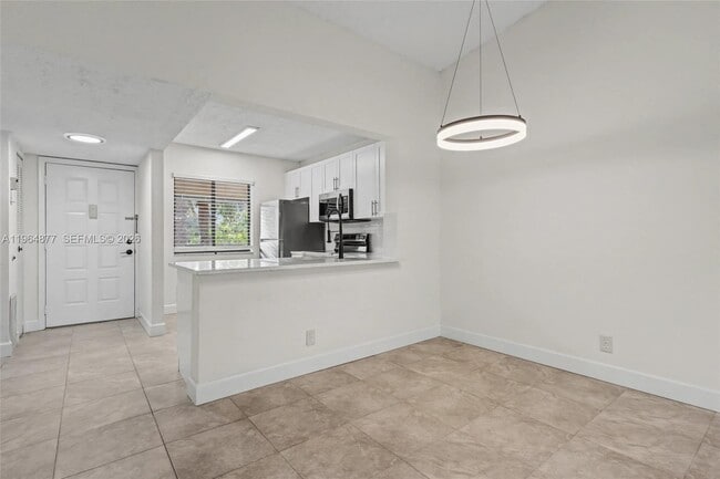 Foto del edificio - 6551 Arleigh Ct