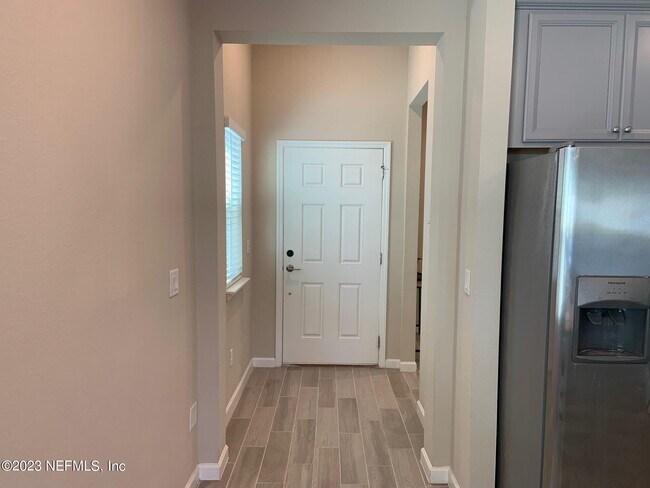 Foto del edificio - 6194 Longleaf Branch Dr