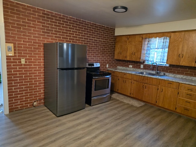 Building Photo - 4305 Altamont Dr