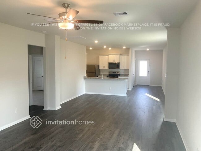 Building Photo - 8102 Sunberry Shadow Dr