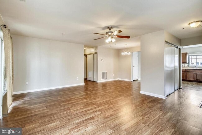 Building Photo - 1670 Brooksquare Dr