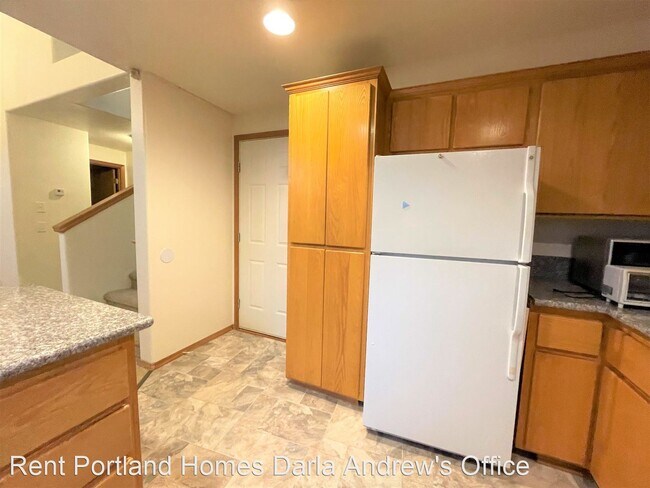 Foto del edificio - 3 br, 2.5 bath House - 18483 SW Longacre St
