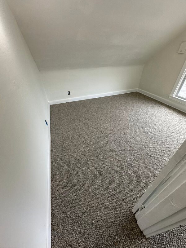 Foto del edificio - 613 E Mitchell Ave