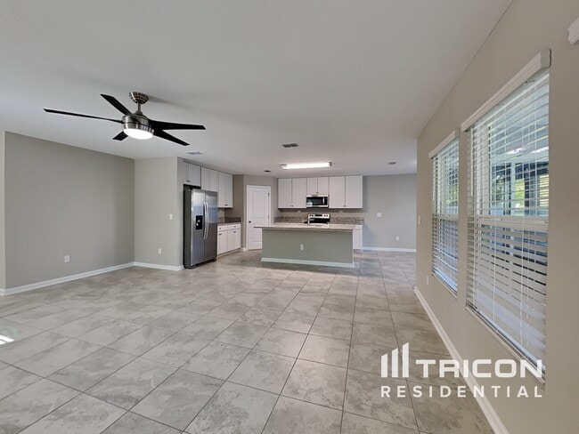 Building Photo - 10250 Old Dixie Highway Ponte Vedra Beach FL