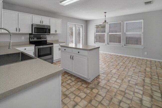 Foto del edificio - 8534 Cherokee Ridge