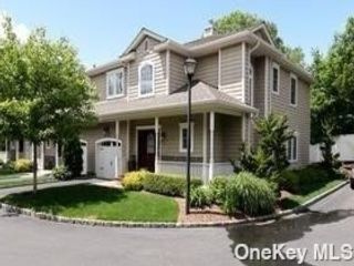 Primary Photo - 2 Stratford Pl
