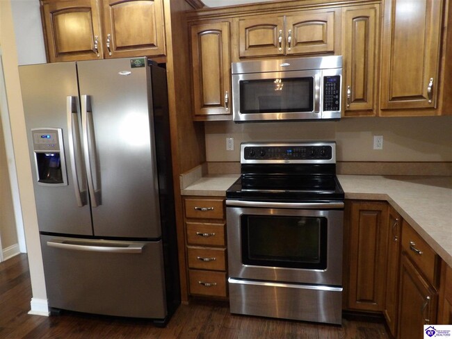 Building Photo - 508 Concord Grape Way