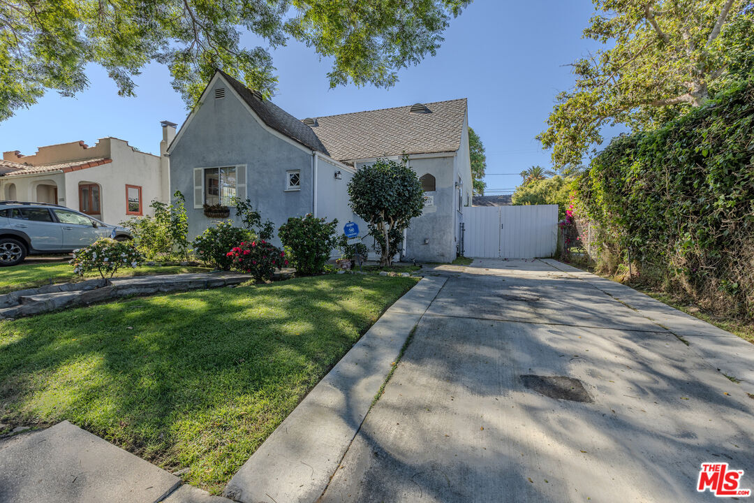 Primary Photo - 12033 Herbert St