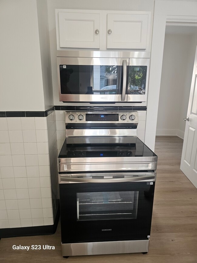 New stainless steel appliances - 210 E Chestnut St