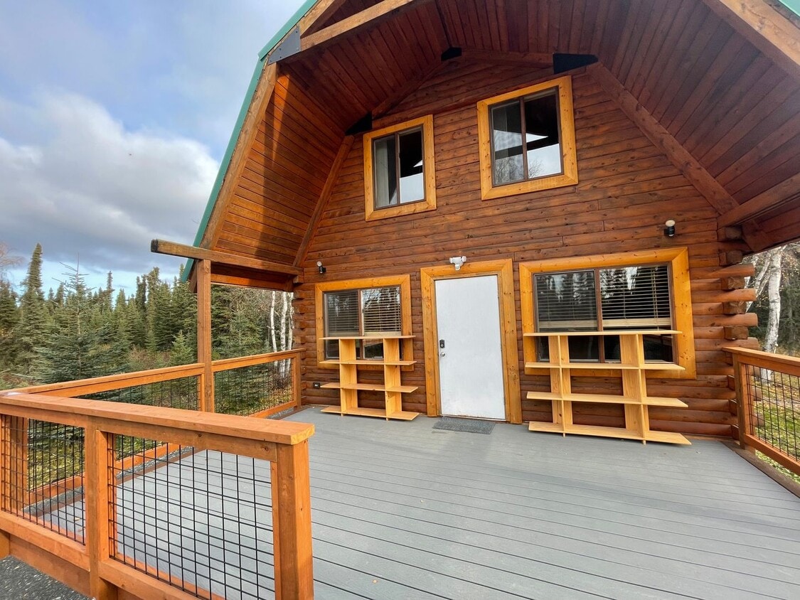 Primary Photo - SOLDOTNA CABIN!