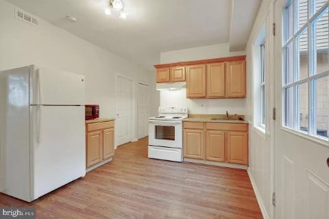 Photo - 7823 Shreve Rd (Falls Church, VA) House