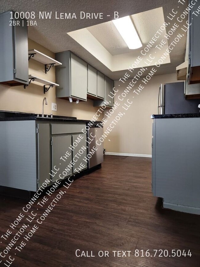 Building Photo - 10008 NW Lema Dr