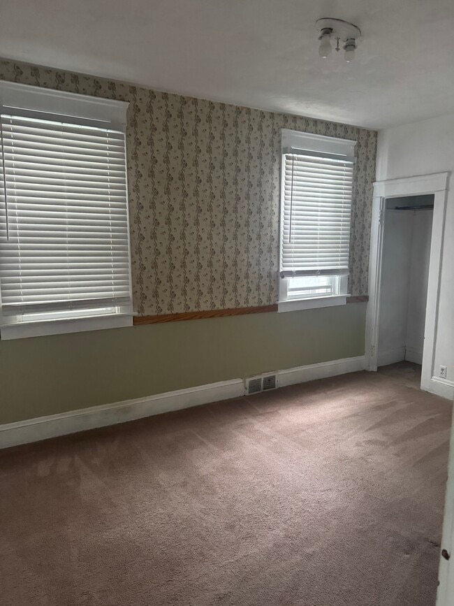 Bedroom - 1918 E 123rd St