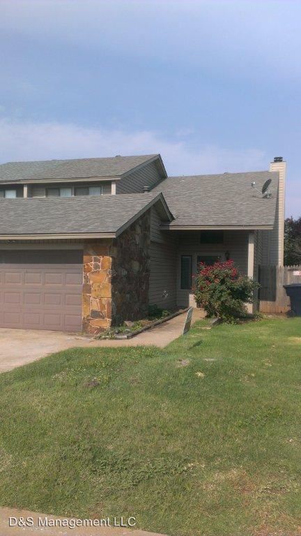 Primary Photo - 10207 Shadowridge Dr