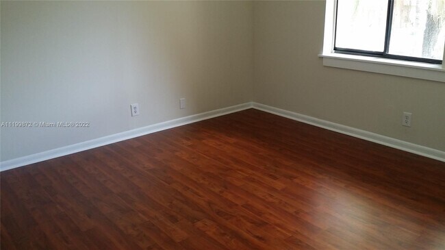 Building Photo - 192 Wimbledon Lake Dr