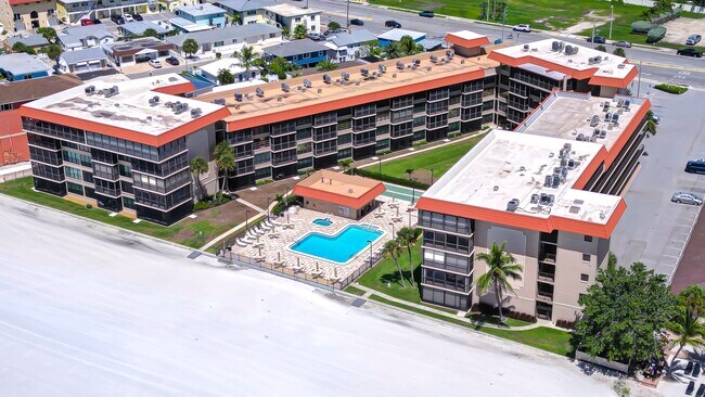 Building Photo - 17580 Gulf Blvd