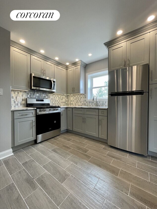 Foto principal - 84-61 126th St