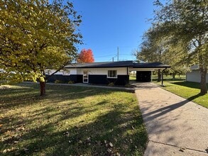 Building Photo - 3727 4th Ave