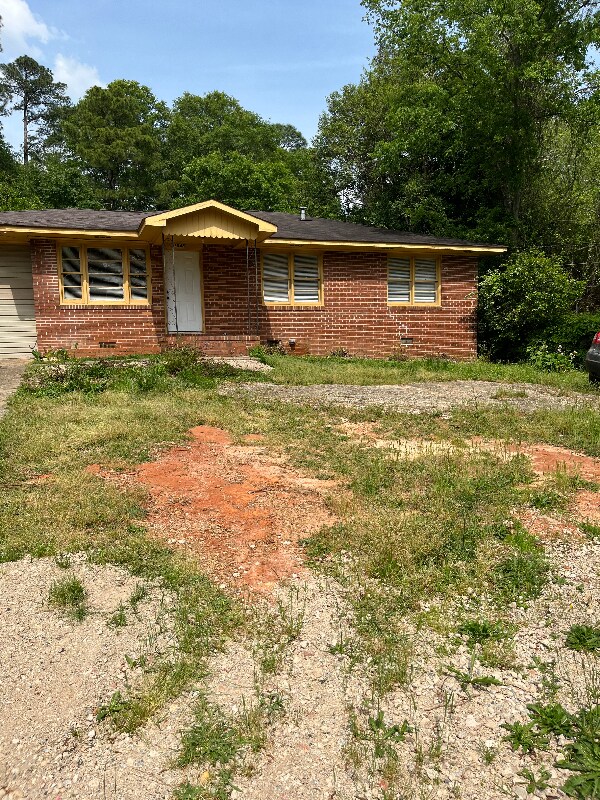 Foto principal - 1948 Manson Rd