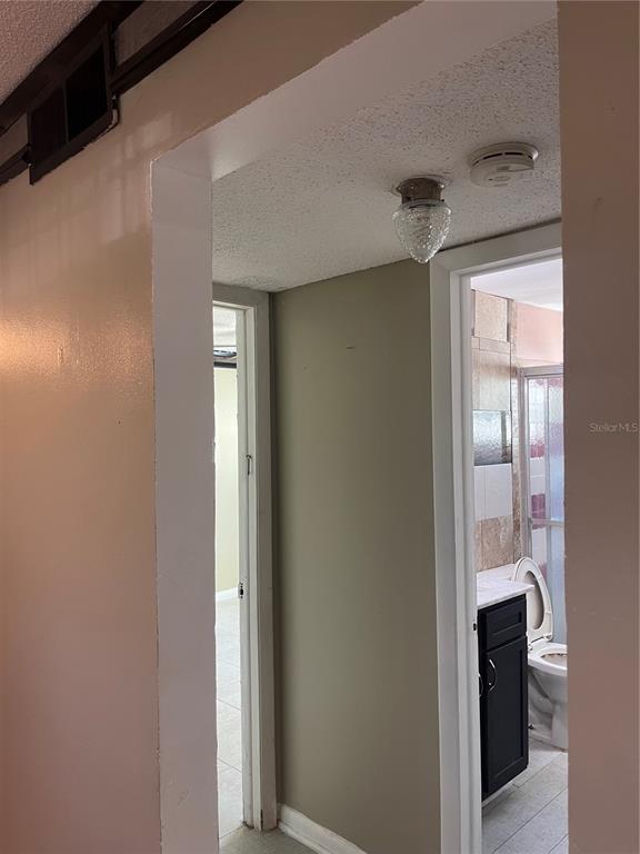 Foto del edificio - 1824 N Hiawassee Rd