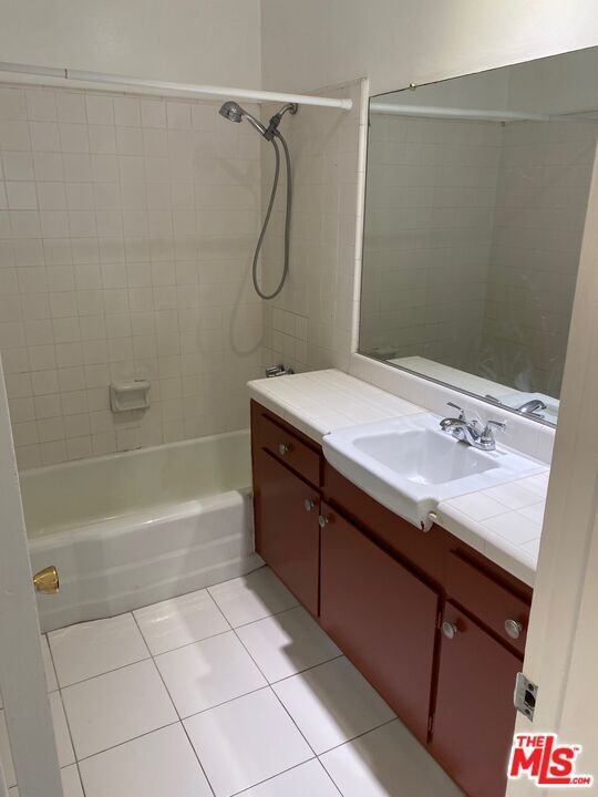 Foto del edificio - 4244 Duquesne Ave