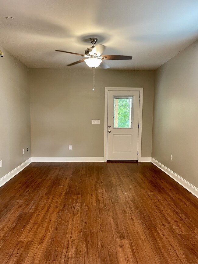 Photo - 3905 Wilsonia Ave Apartment