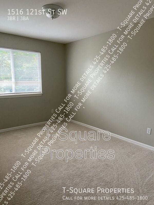 Foto del edificio - 1516 121st St SW